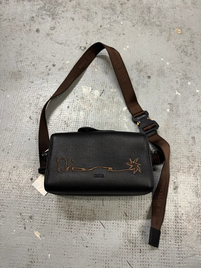 SS2022 Dior CACTUS JACK Saddle Lingot 22 Black Leather Bag hMuyUGG 5