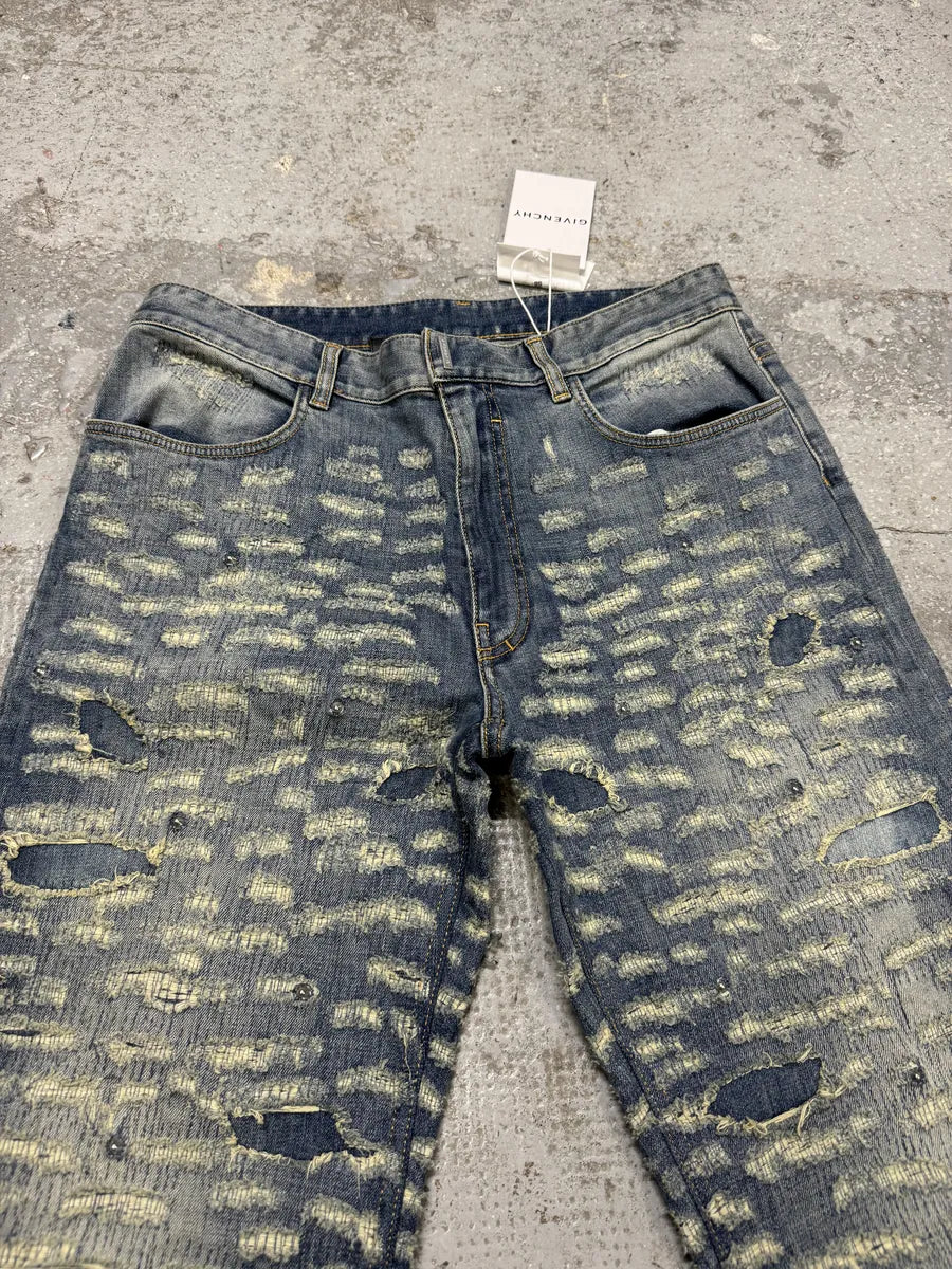 SS2022 Givenchy Blue Denim Slim Distressed Jeans (M) BuwnovN 7