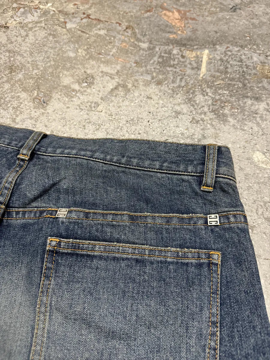 SS2022 Givenchy Faded Regular Denim Jeans by Matthew Williams (L) svzvacW 5