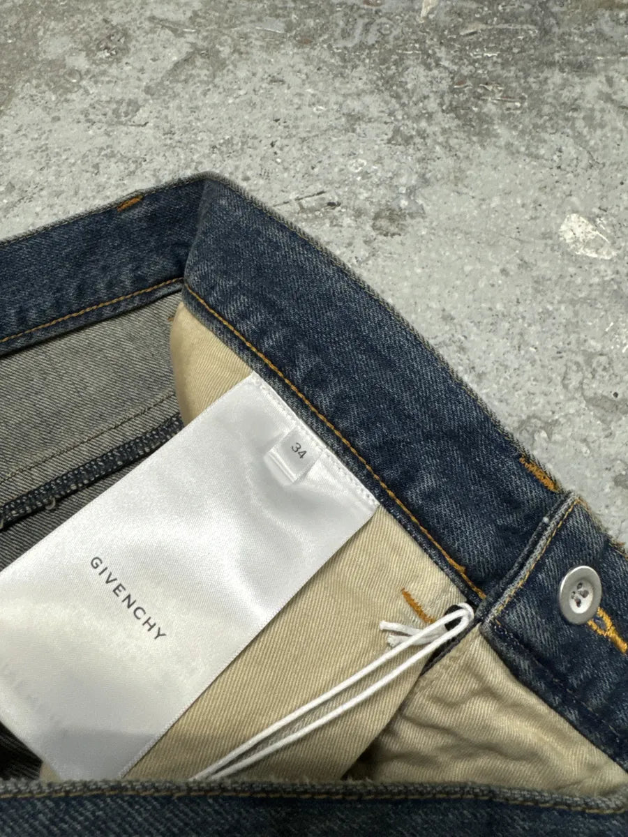 SS2022 Givenchy Faded Regular Denim Jeans by Matthew Williams (L) svzvacW 9