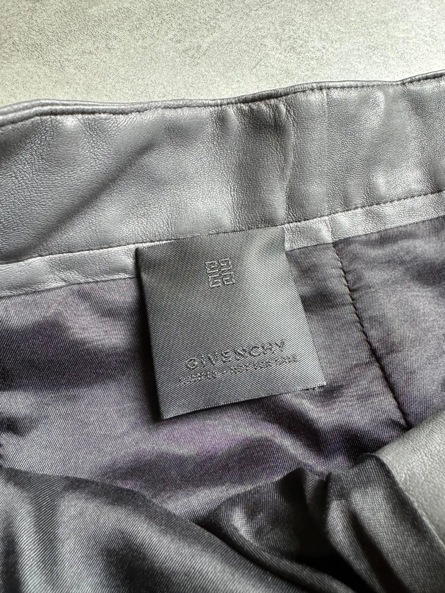 SS2023 Givenchy 1/1 Sample Grey Leather Brut Cargo Shorts qbvdEHt 11