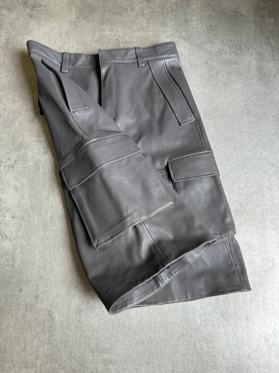 SS2023 Givenchy 1/1 Sample Grey Leather Brut Cargo Shorts qbvdEHt 7
