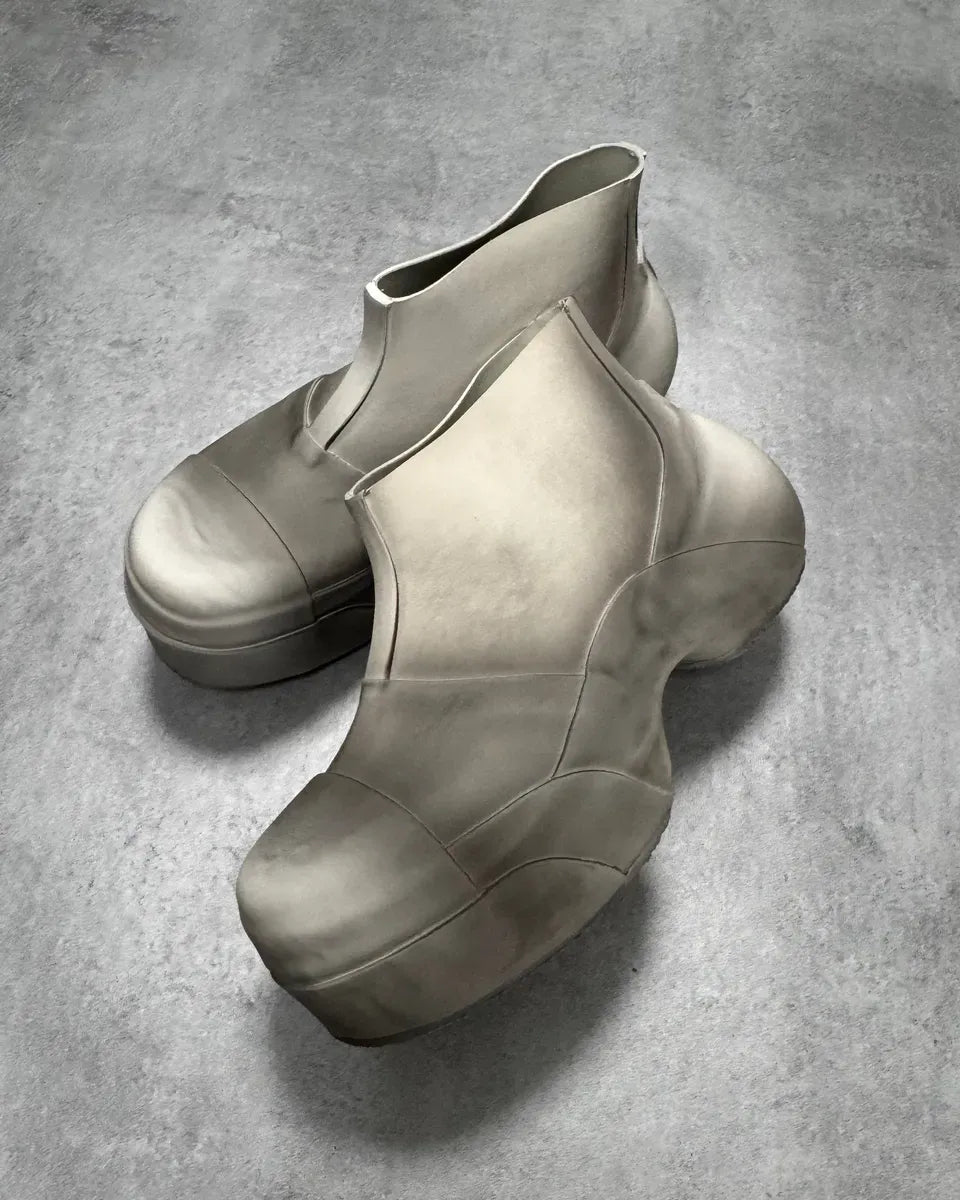 SS2023 Givenchy Dust Show Rubber Rain Low Boots MXqaFBb 4