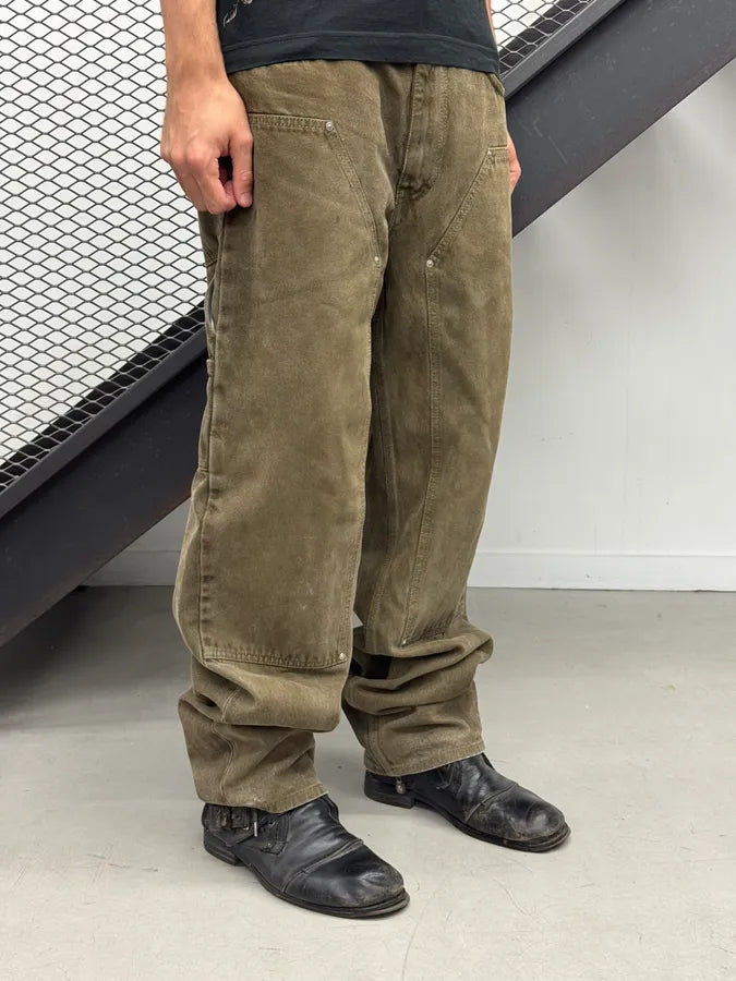 SS2023 Givenchy Green Carpenter Jeans by Matthew Williams qyrepsi 3
