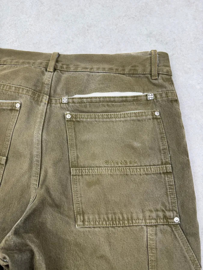 SS2023 Givenchy Green Carpenter Jeans by Matthew Williams qyrepsi 7
