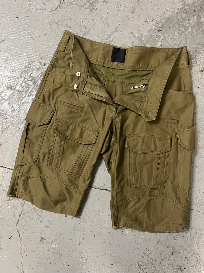 SS2023 Givenchy Olive Cargo Bermuda Shorts (L) qTfVBGW 5