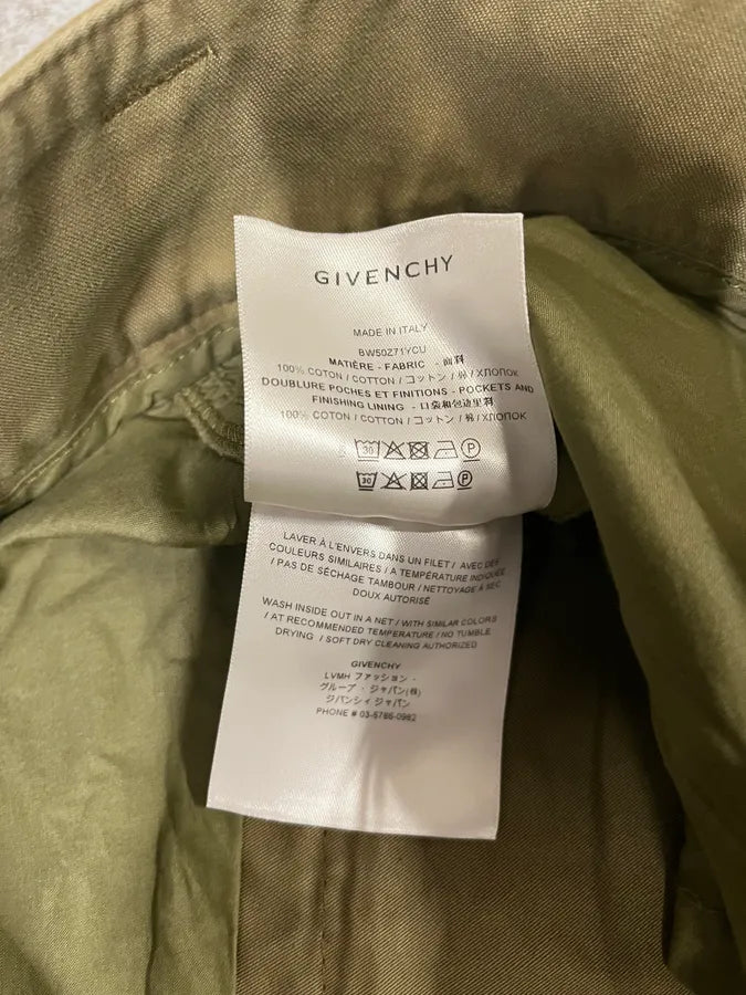 SS2023 Givenchy Olive Cargo Bermuda Shorts (L) qTfVBGW 9