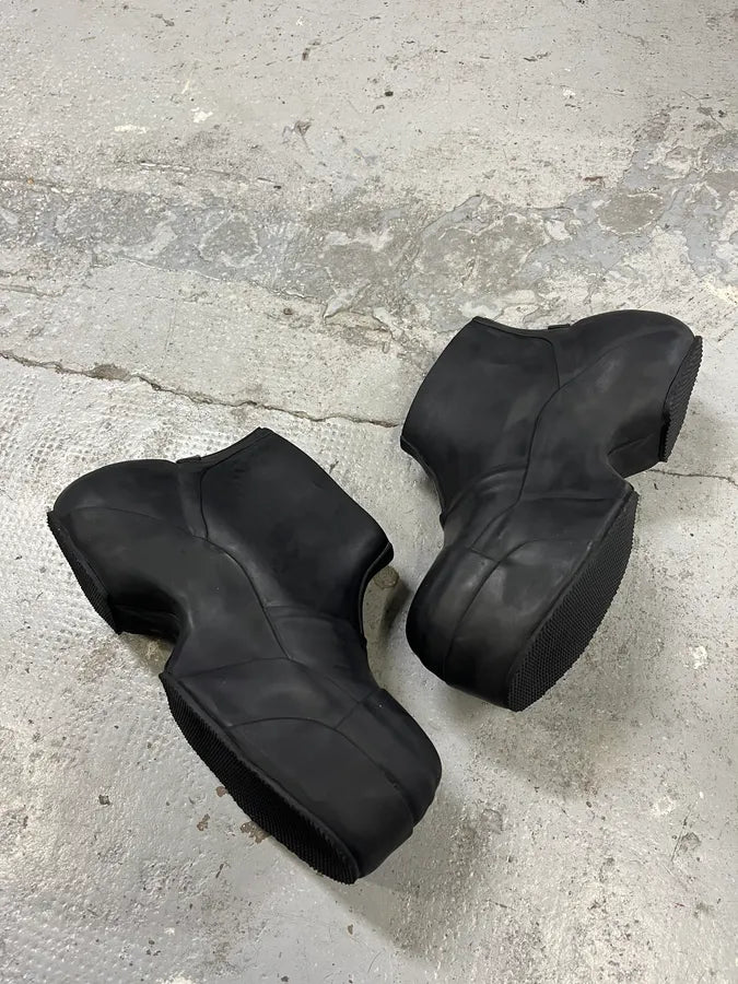 SS2023 Givenchy Show Rubber Rain Mid Boots eAxMuQh 3