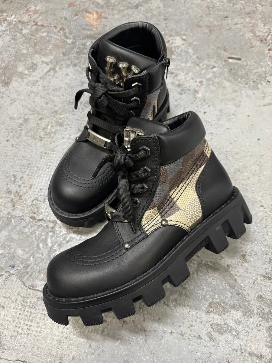 SS2024 Louis Vuitton Checker Combat Leather Boots ifqBDZz 1