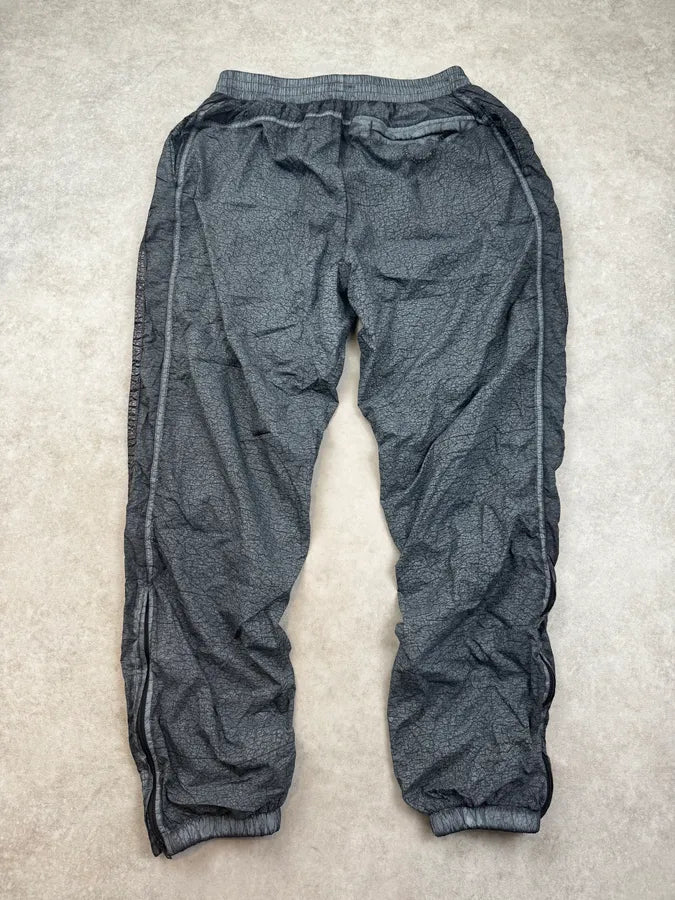 SS2024 Givenchy Grey Stone Effect Nylon Pants ZeEZVhK 4