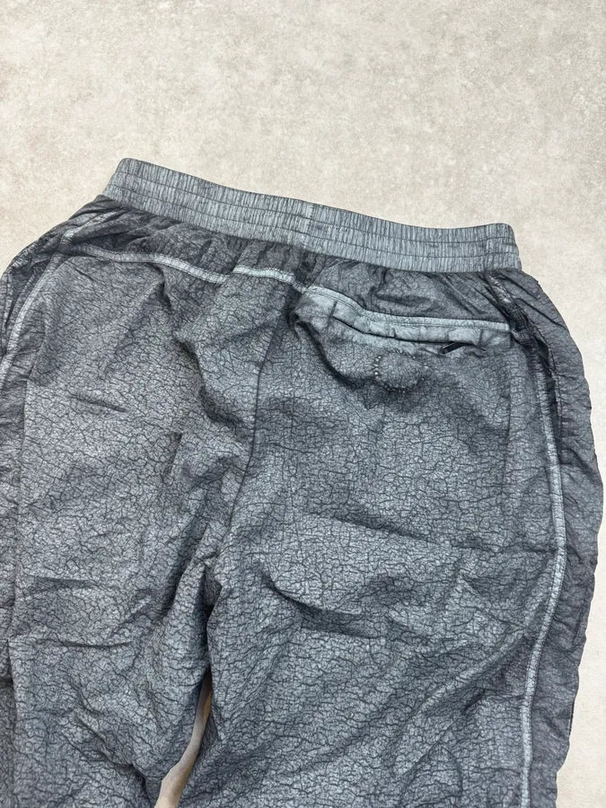 SS2024 Givenchy Grey Stone Effect Nylon Pants ZeEZVhK 6