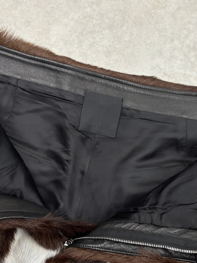 SS2025 Givenchy Sample Brown & White Faux Fur Cow Print Shorts gpdVZZa 10