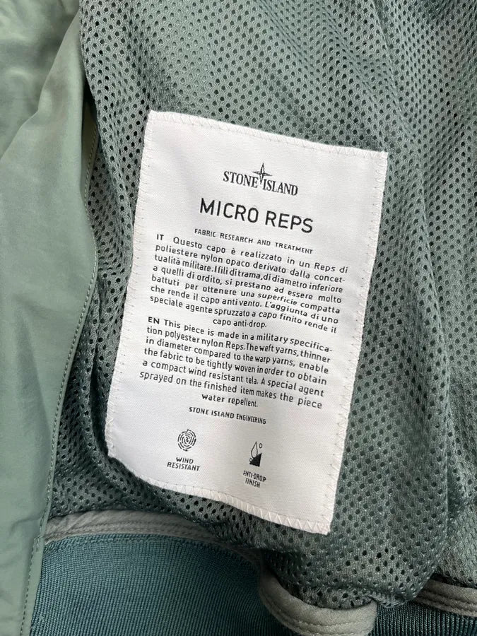 Stone Island Green Nylon Micro Reps Cargo Light Jacket KXYxXej 11