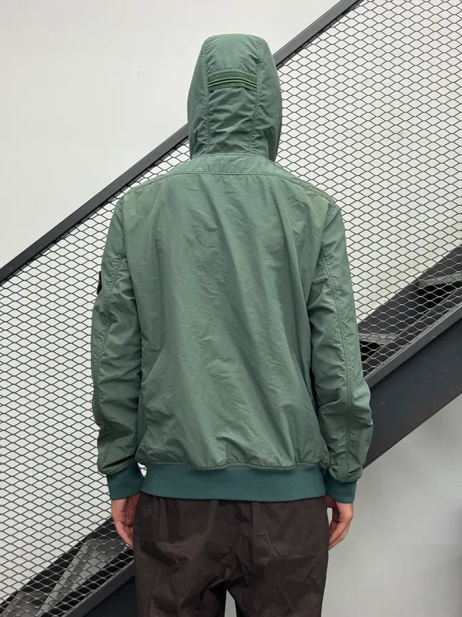 Stone Island Green Nylon Micro Reps Cargo Light Jacket KXYxXej 5