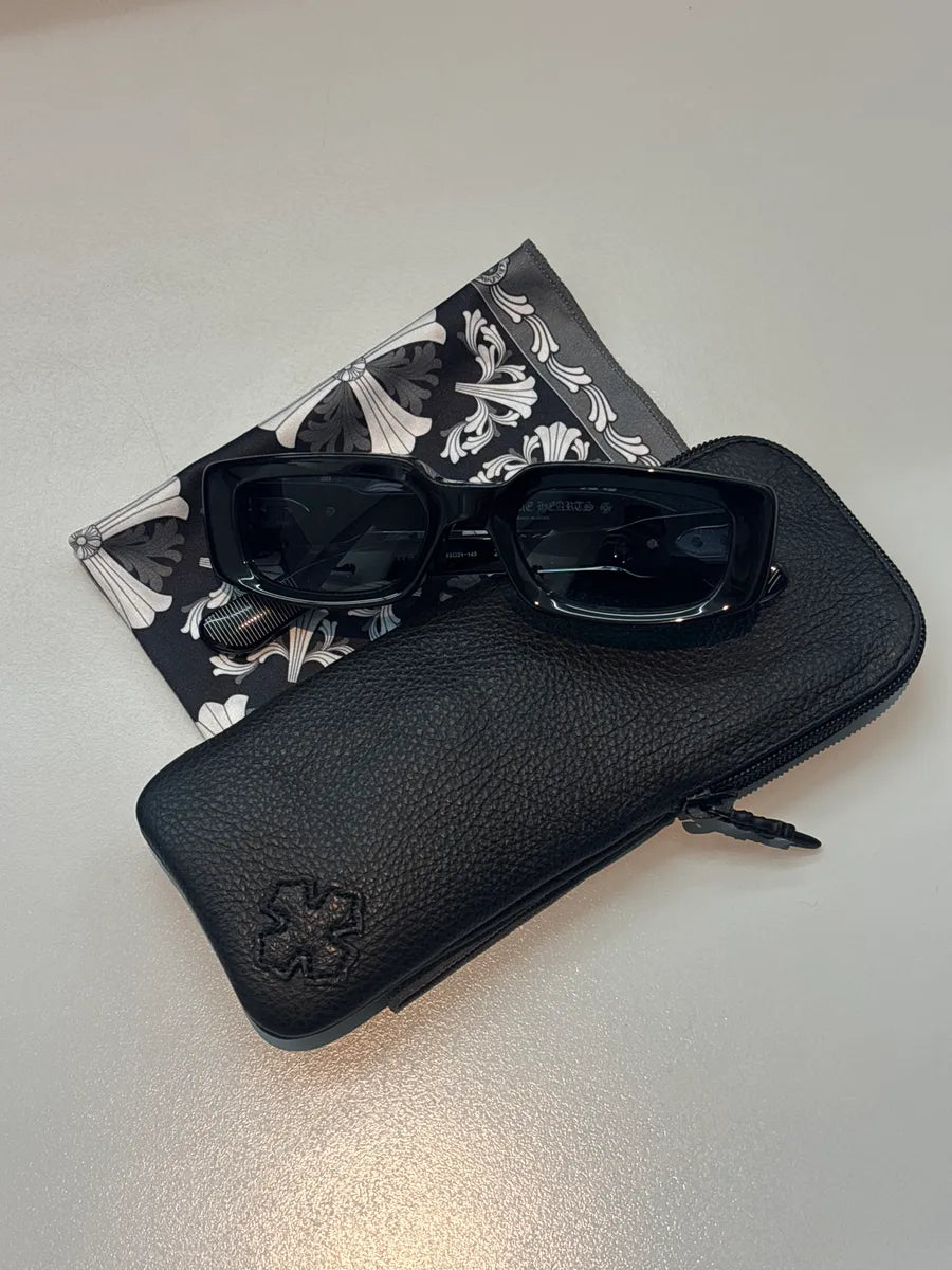 Chrome Hearts Black Zelda Logo Rectangular Sunglasses tEByTXQC 9