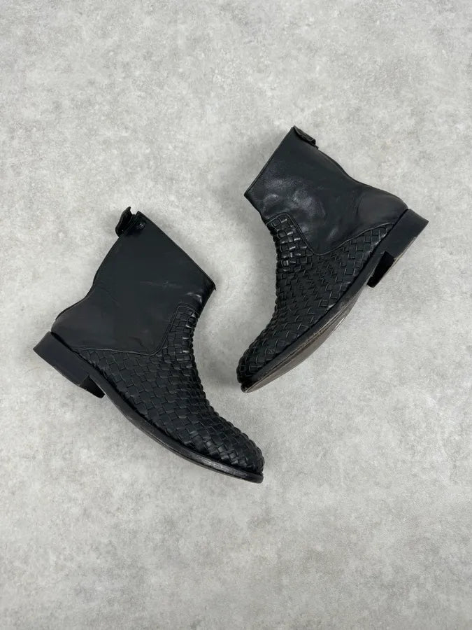 The Last Conspiracy Black Woven Leather Contemporary Pleated Boots moKnaor 5
