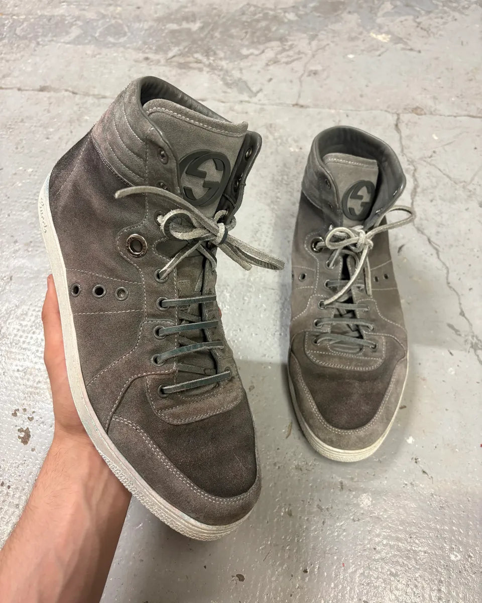 2010s Gucci Eyed Grey Suede Leather High Sneakers ZSRXEar 0