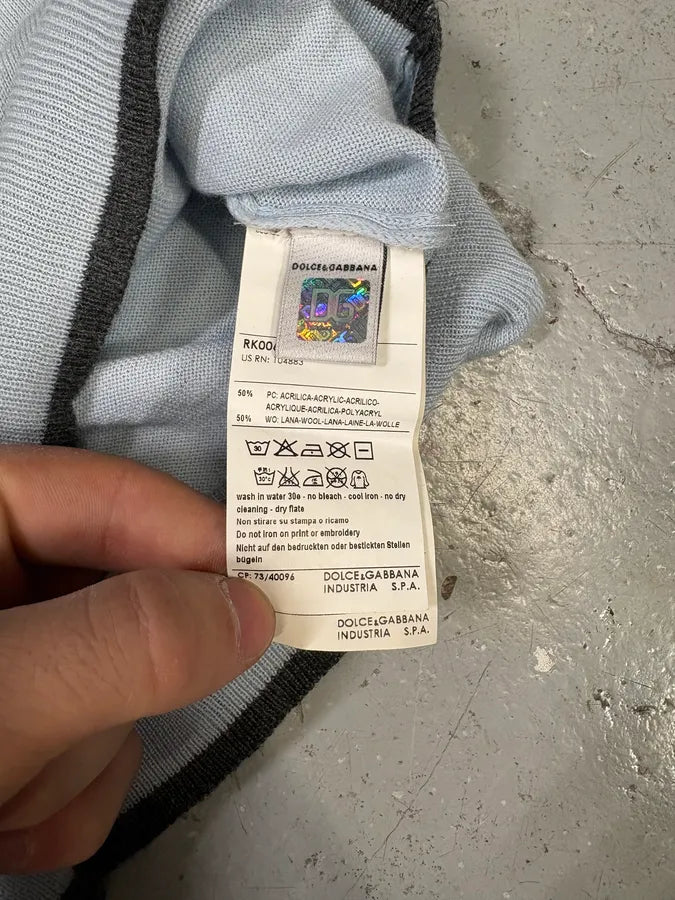 2000s Dolce & Gabbana V Neck Two Tone Sweater IUUlvKe 9