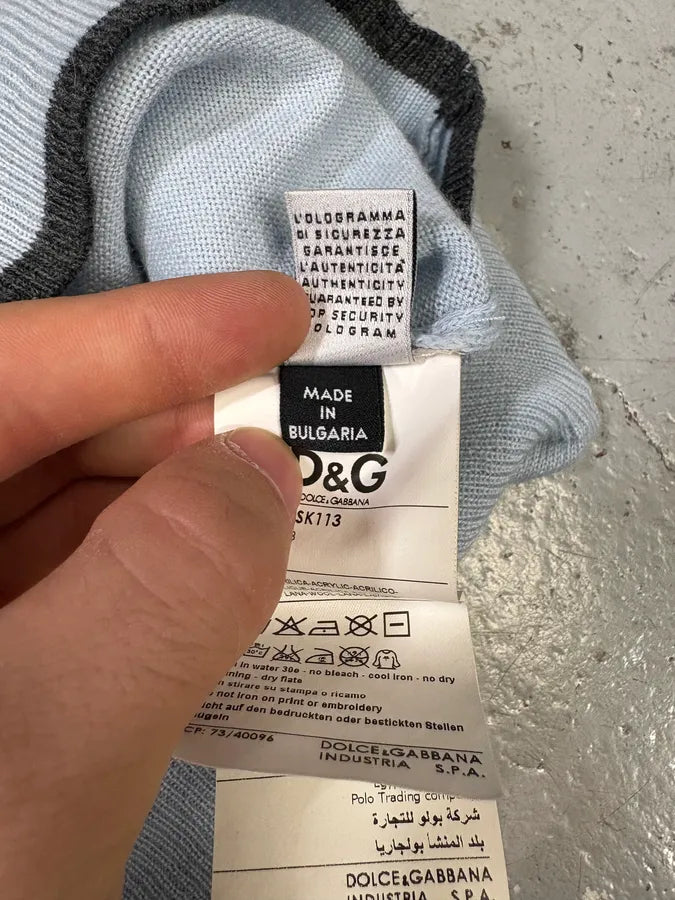 2000s Dolce & Gabbana V Neck Two Tone Sweater IUUlvKe 10