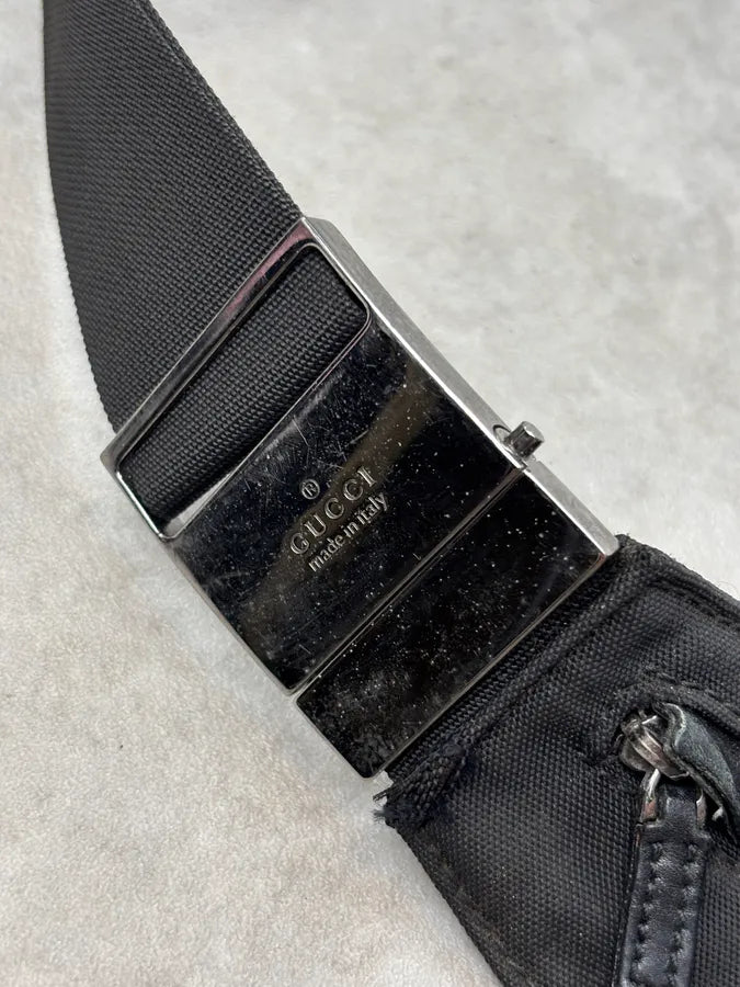 2000s Gucci Black Leather Multi-Pocket Crossbody Bag by Tom Ford jgDWzMu 9