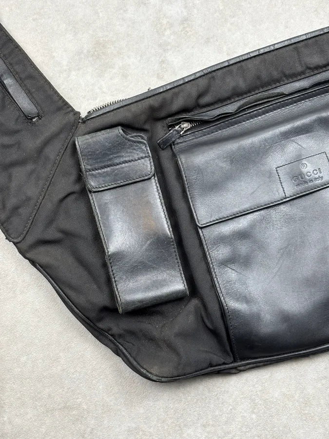 2000s Gucci Black Leather Multi-Pocket Crossbody Bag by Tom Ford jgDWzMu 3