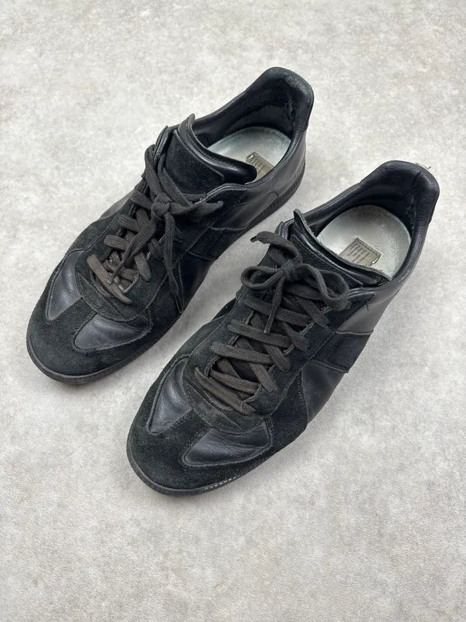 Maison Margiela Replica Gats Black Leather Sneakers dMxeVMT 2
