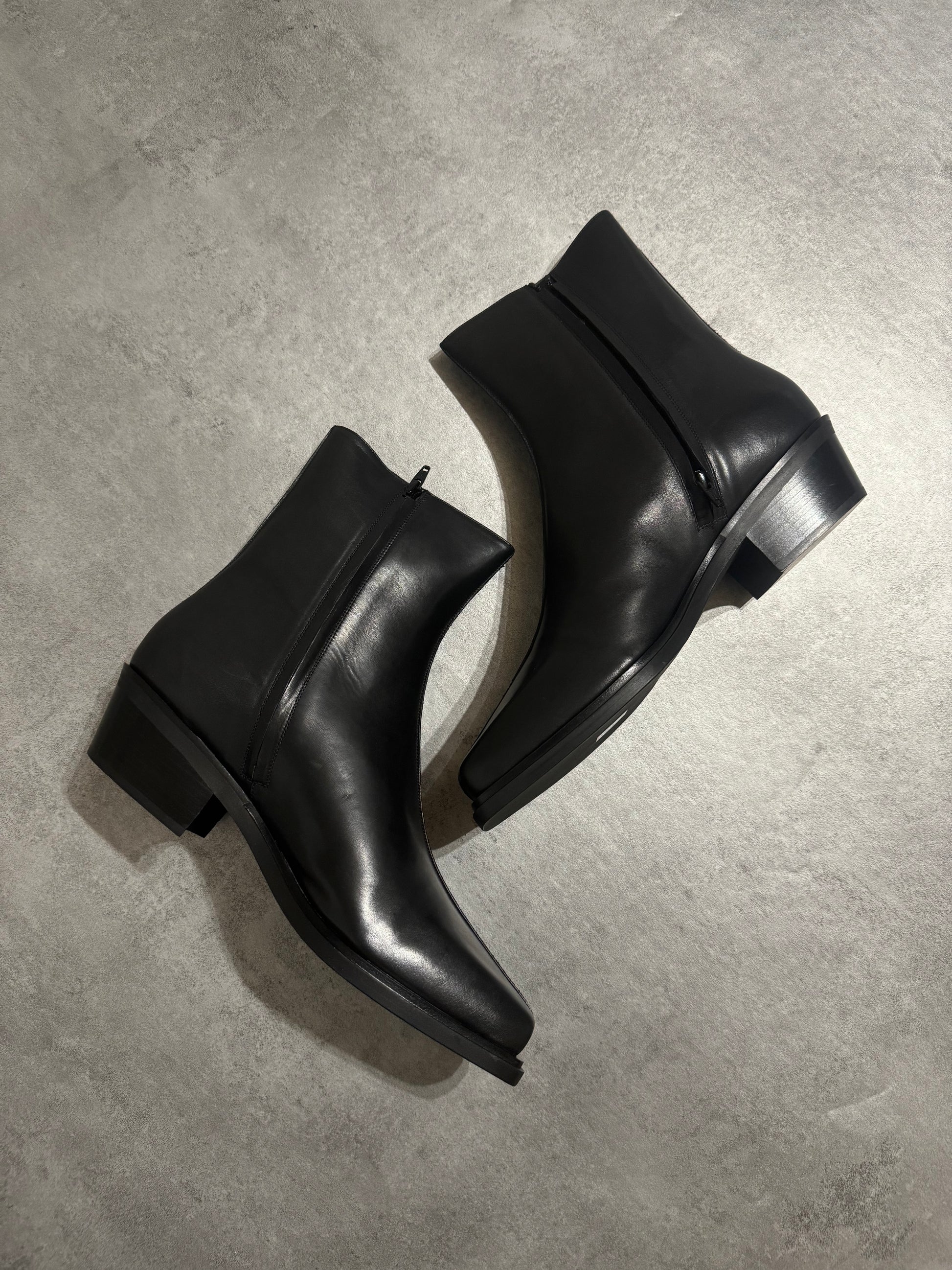 SS2024 Y/Project Ankle Buffed Calfskin Black Paris Boots (45) - 7