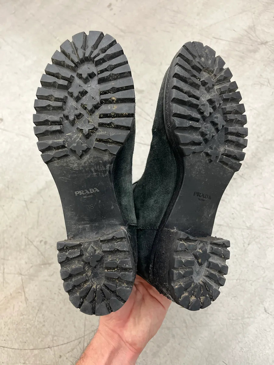 2000s Prada Distressed Black Suede Leather Ankle Boots ttKbsQrl 6