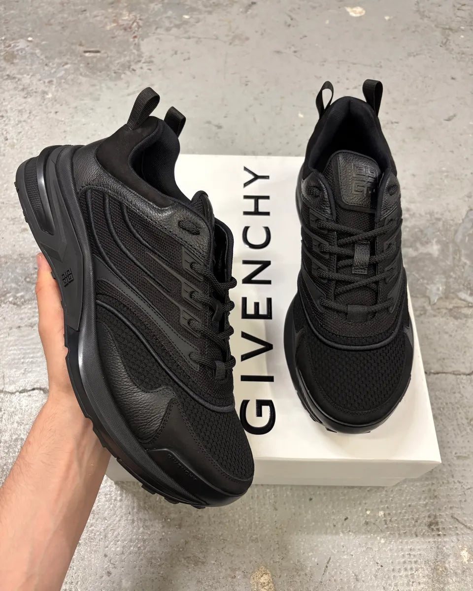 Givenchy Runners Black GIV 1 TR Sneakers AArYGiM 0