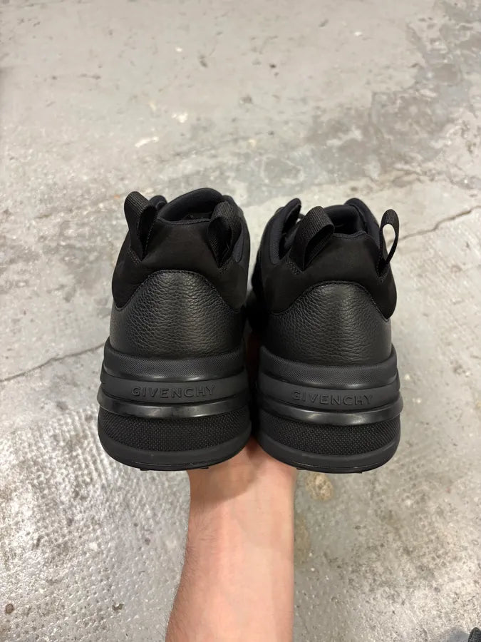 Givenchy Runners Black GIV 1 TR Sneakers AArYGiM 6