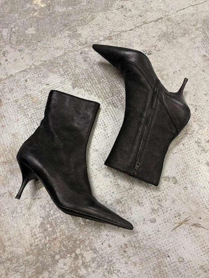 AW2008 Prada Black Leather Raw Heels (39.5eu/us6.5) QmAxVTN 4