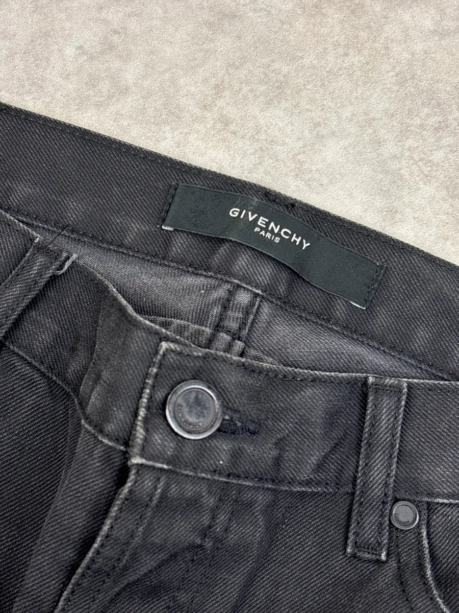 SS2011 Givenchy Black Denim Whiskered Straight-Leg Jeans by Riccardo Tisci uDoXMPHE 8