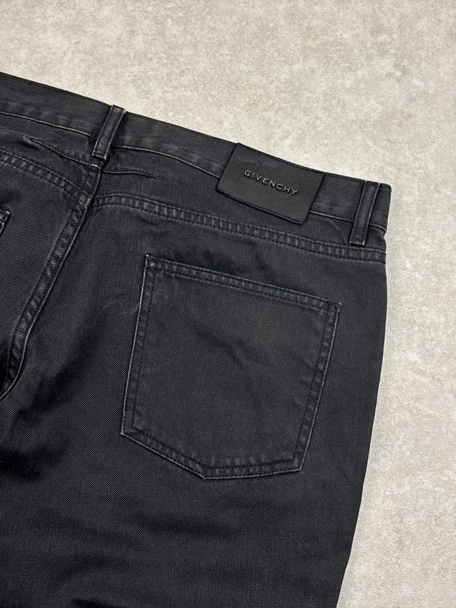 SS2011 Givenchy Black Denim Whiskered Straight-Leg Jeans by Riccardo Tisci uDoXMPHE 11