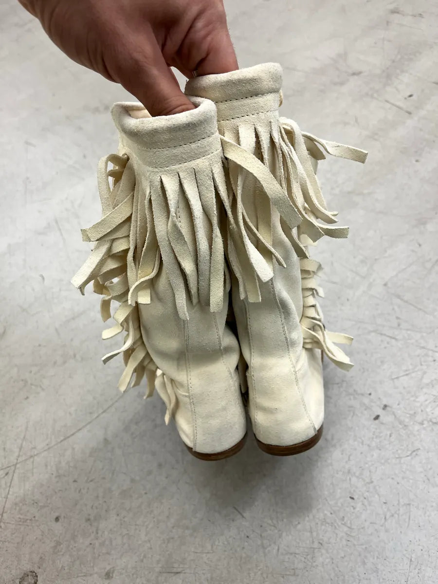 2000s Gucci Bamboo Fringe Cream Suede Boots ushoxYoZ 8