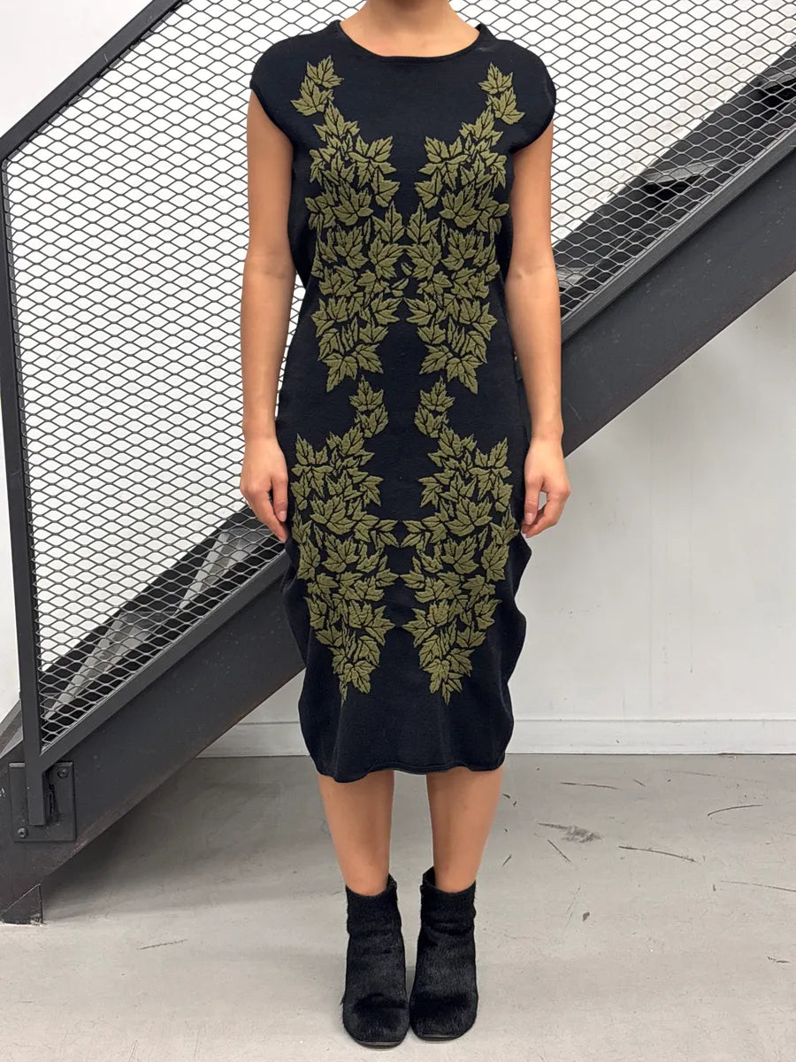 SS2012 Alexander McQueen Black Leaf Jacquard Body Dress uvgMnOKY 1