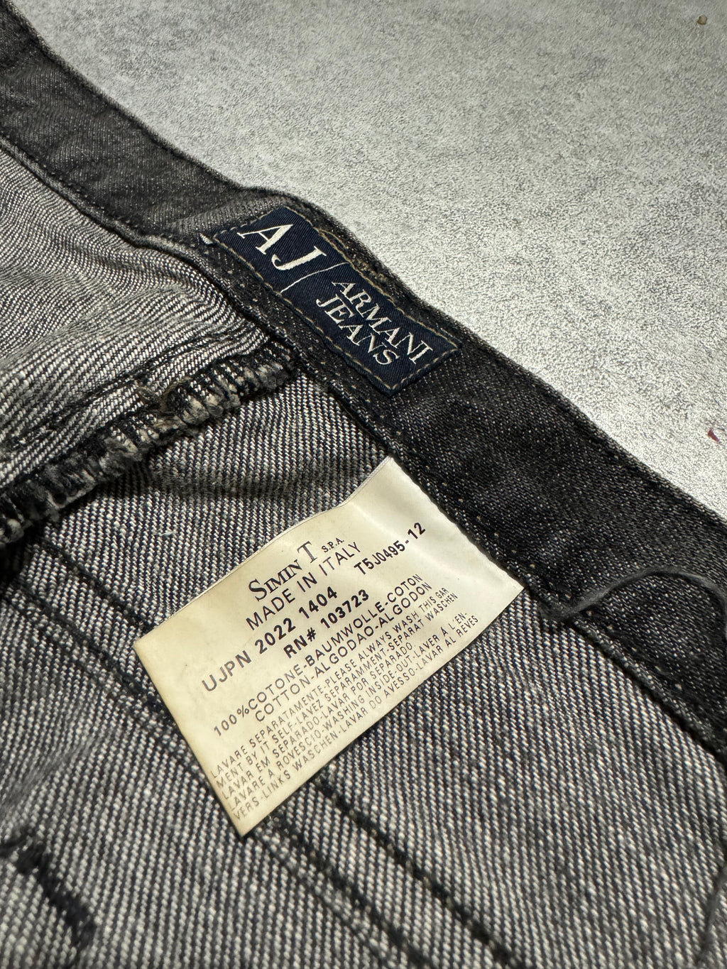 2000s Armani Grey Large Cozy Denim Jeans (L) - 6