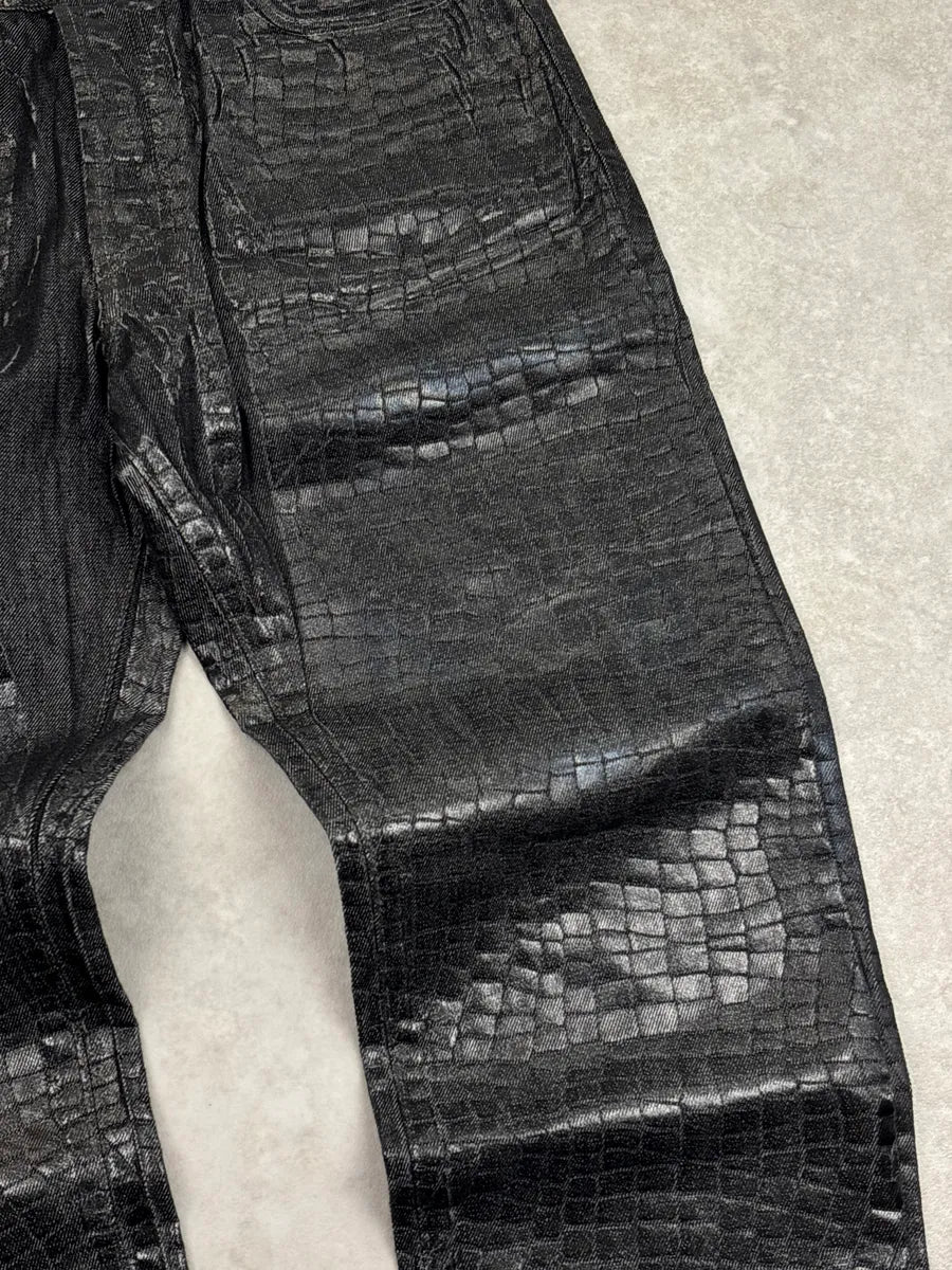 2000s Versace Black Denim Croc-Embossed Coated Jeans vLEhGAfY 5