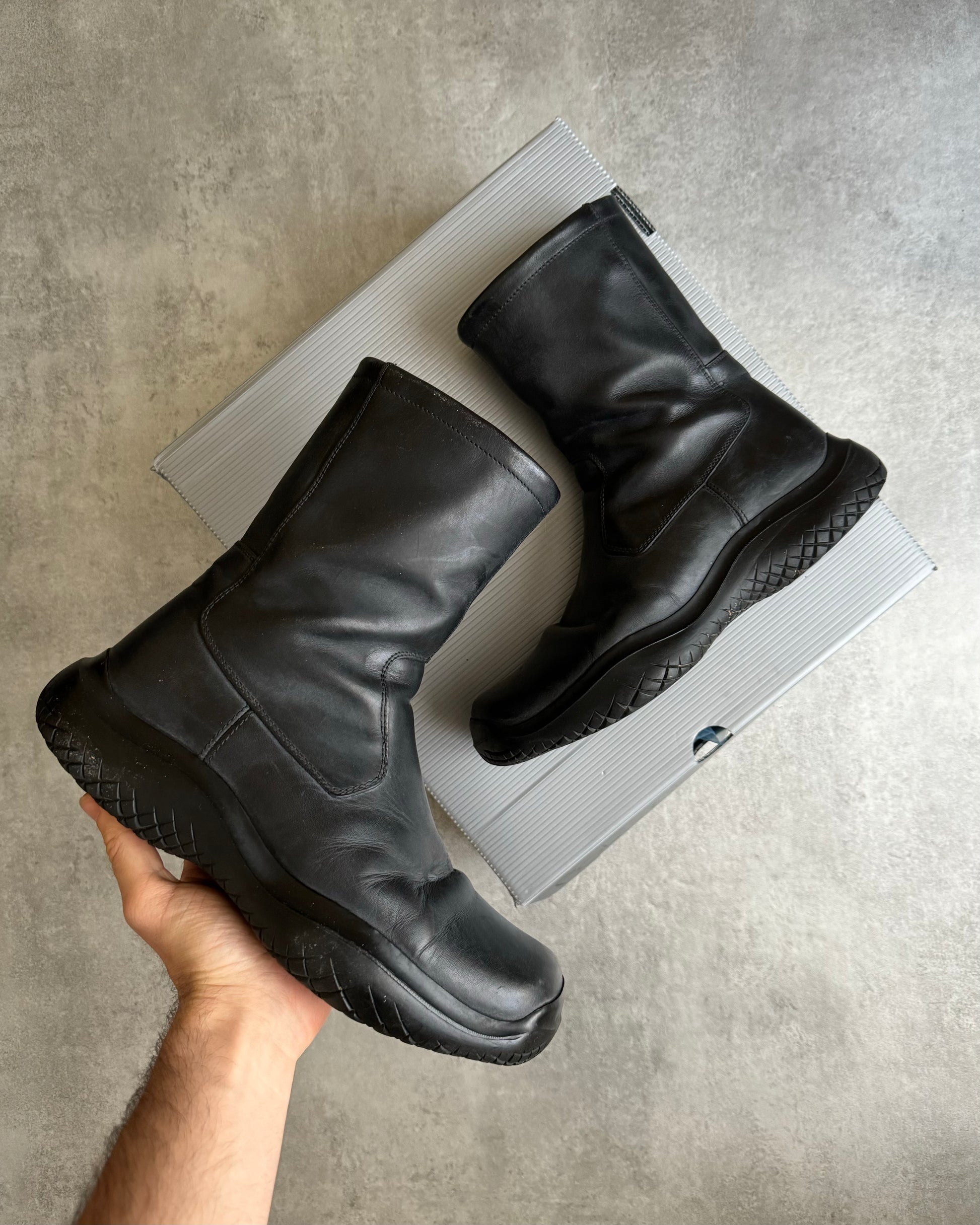 FW1999 Prada Ankle Vibram Brown Leather Boots (43) - 1