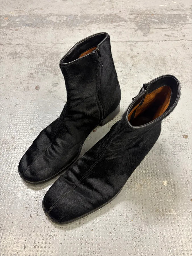 AW1999 Gucci Black Calfskin Hair Chelsea Boots by Tom Ford mFoTcim 2