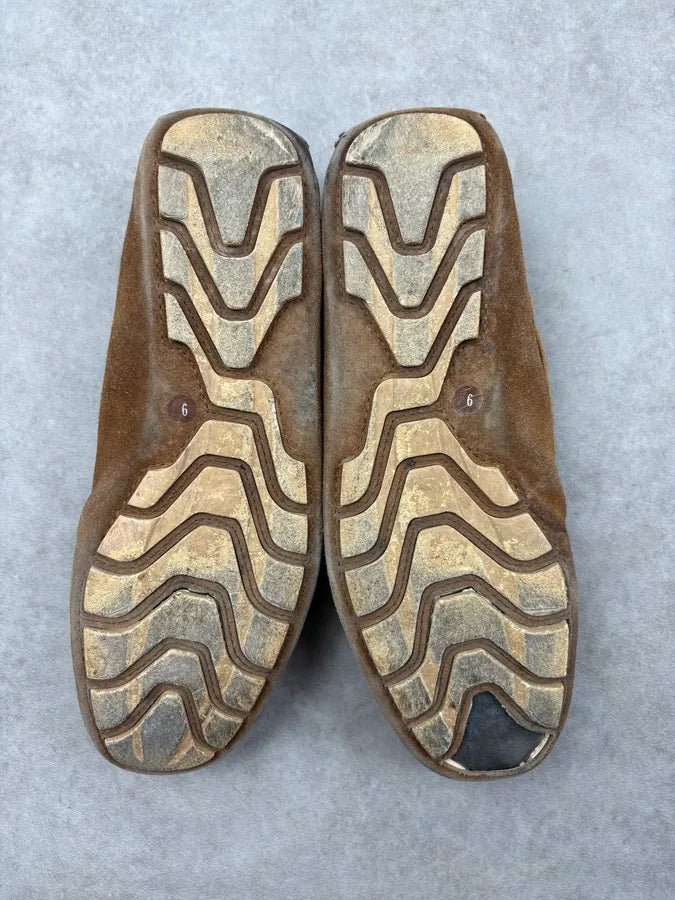 2000s Gucci Camel Suede Tassel Loafers by Frida Giannini KLNJppM 6