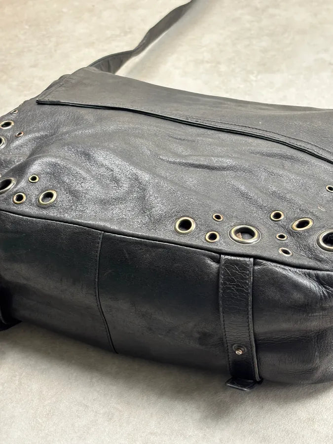2000s Prada Black Leather Eyelet Messenger Bag  uEbqQBi 11