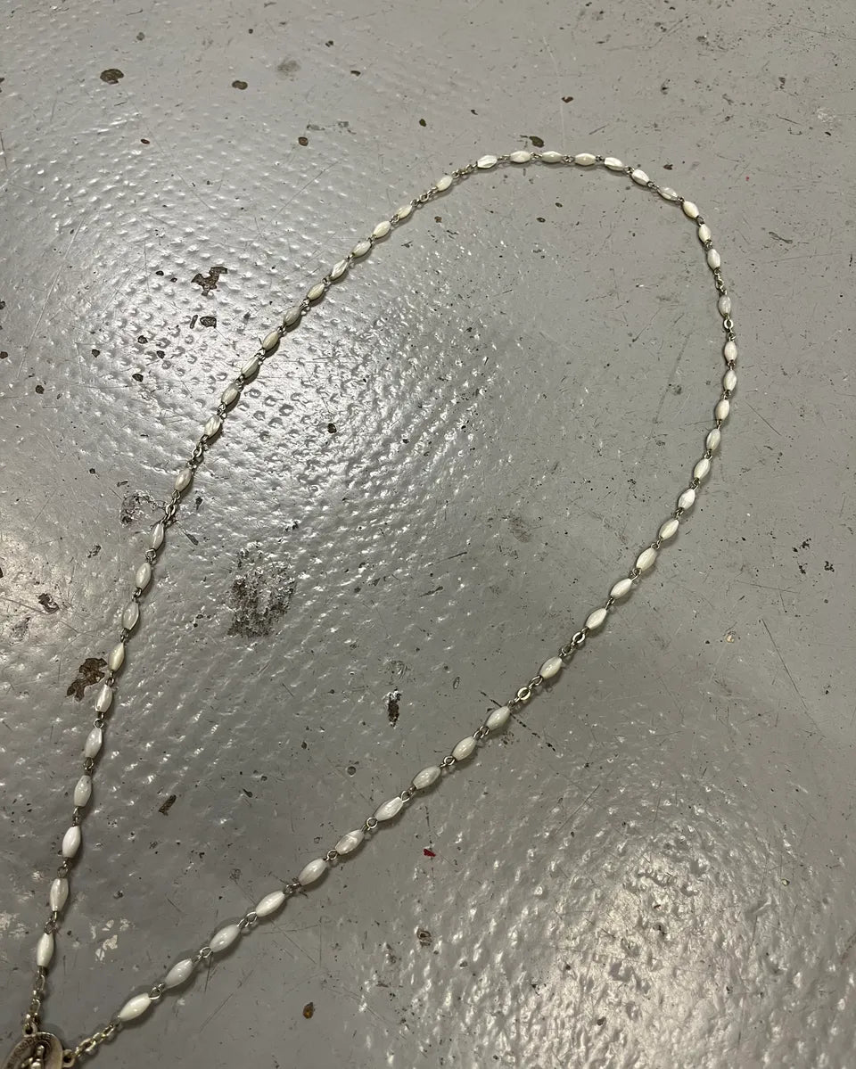 Vintage White Beaded Metal Rosarie Necklace YAhlSqd 3