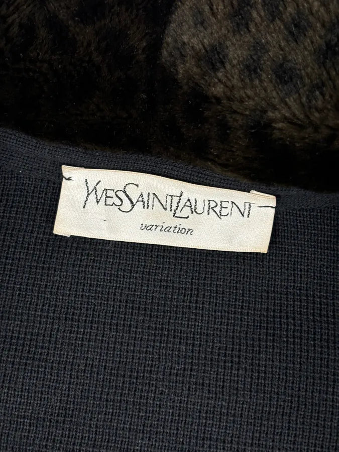 1990s Yves Saint Laurent Black Wool Fur Collar Coat xJhXzJE 9