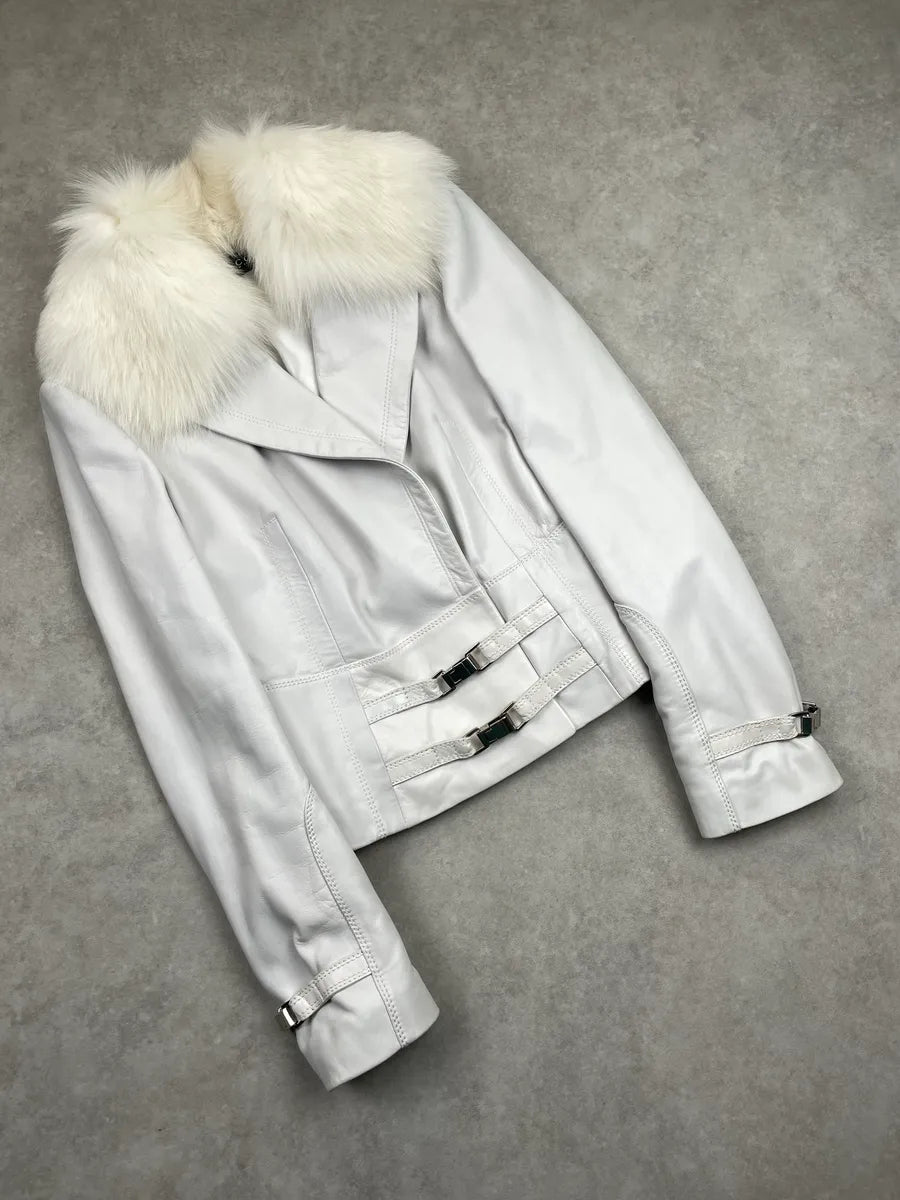 2000s Gucci White Leather Fur Collar Buckle Strap Leather Jacket wYUAnIaj 3