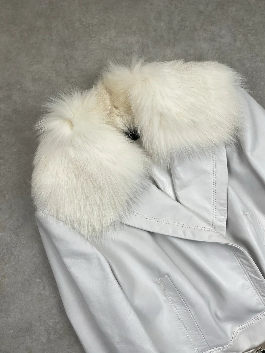 2000s Gucci White Leather Fur Collar Buckle Strap Leather Jacket wYUAnIaj 6
