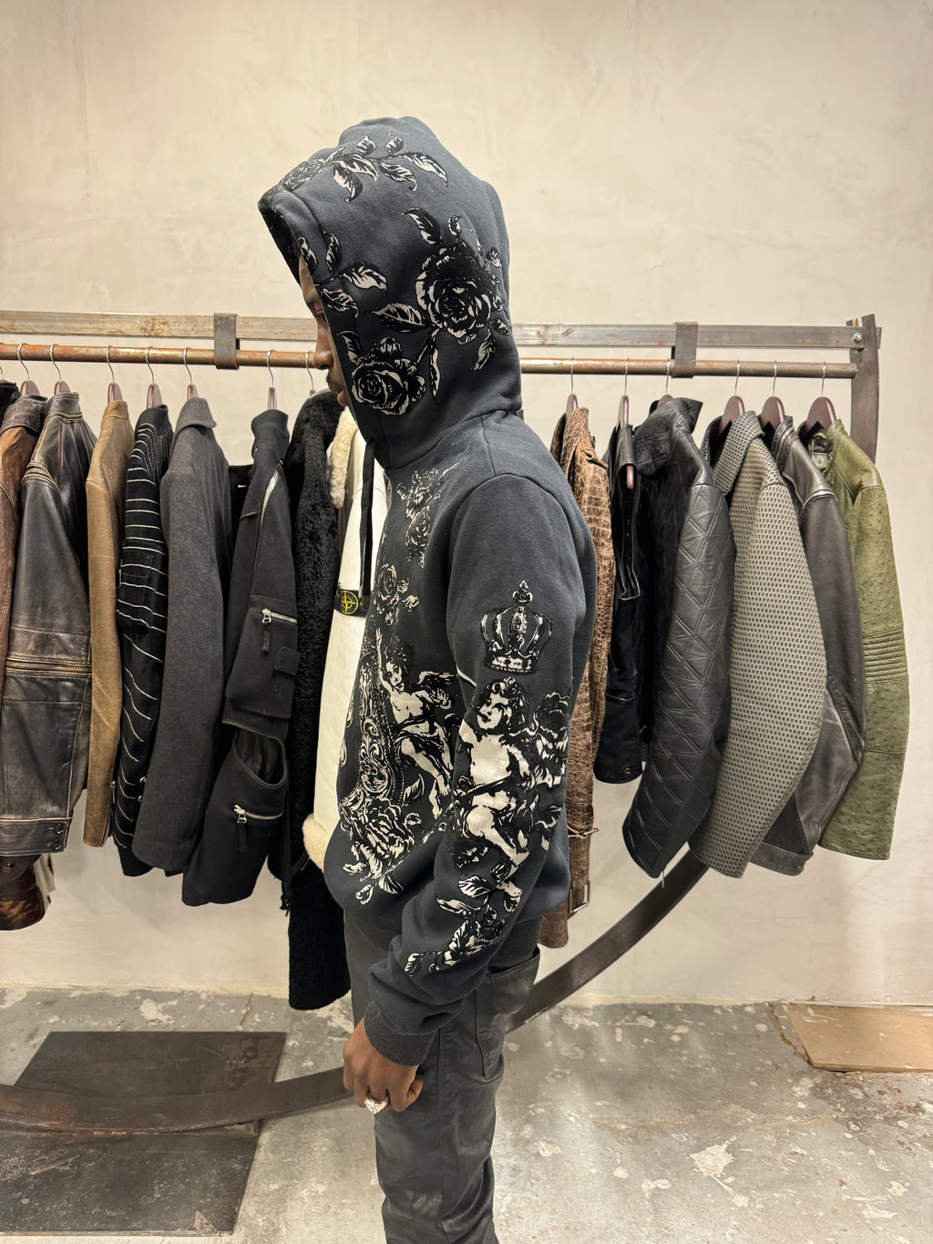 2000s Dolce & Gabbana Royal Black Primea Linea Relief Hoodie (M) - 5