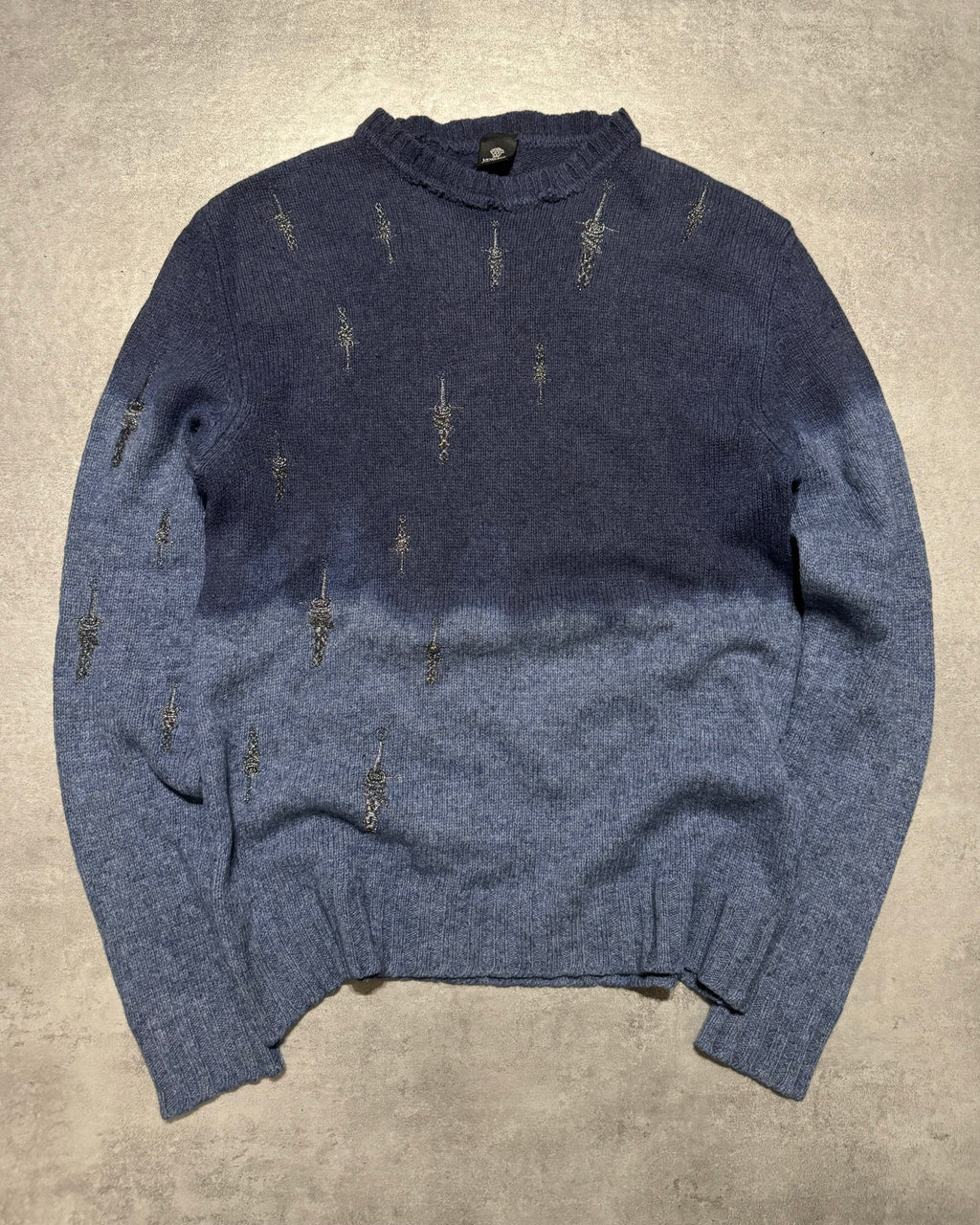 2000s Versace Navy Blue Gradient Sword Wool Sweater (L) - 1