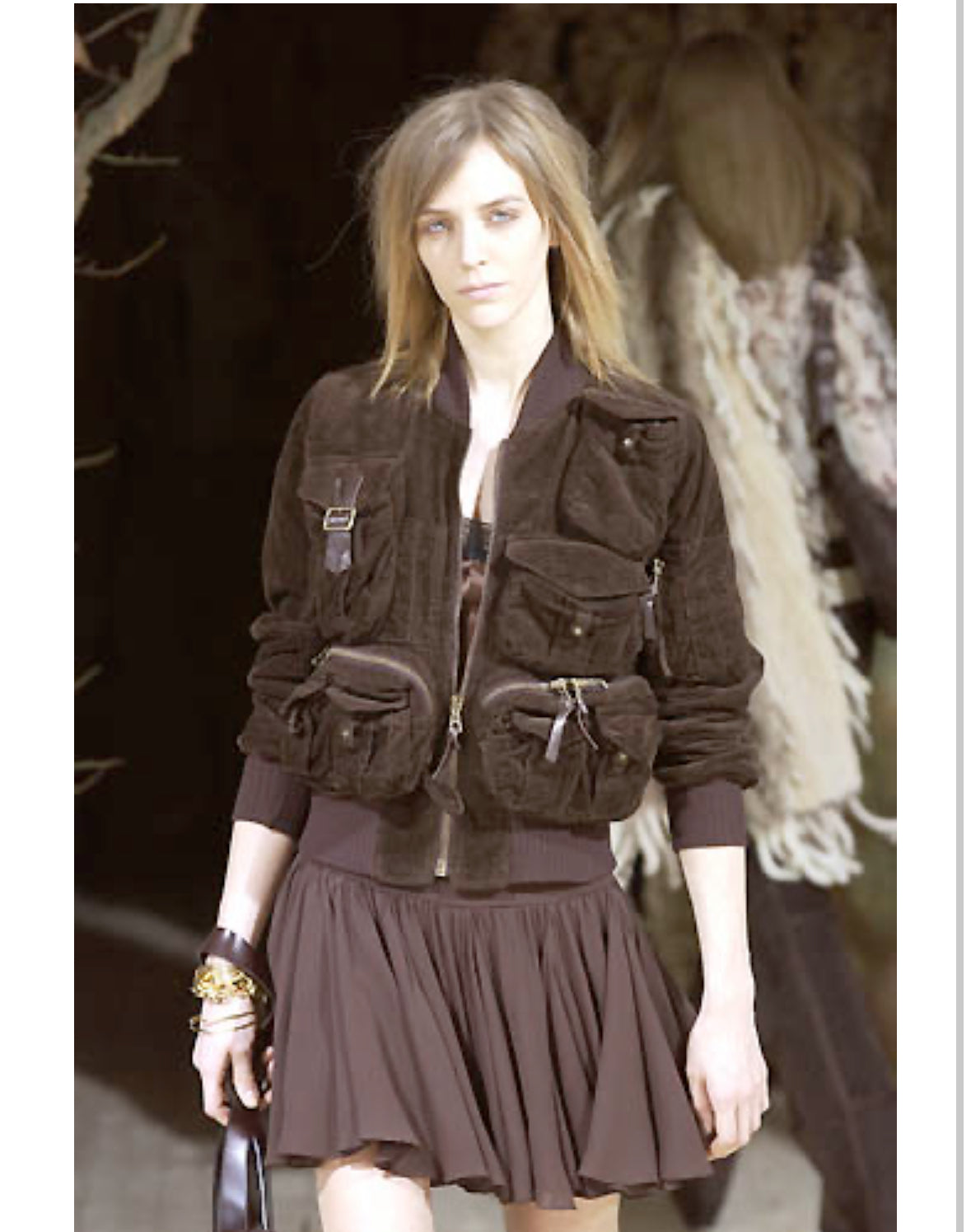 AW2002 Dolce & Gabbana Multi Pockets Rabbit Velvet Bomber Jacket (XS) - 3