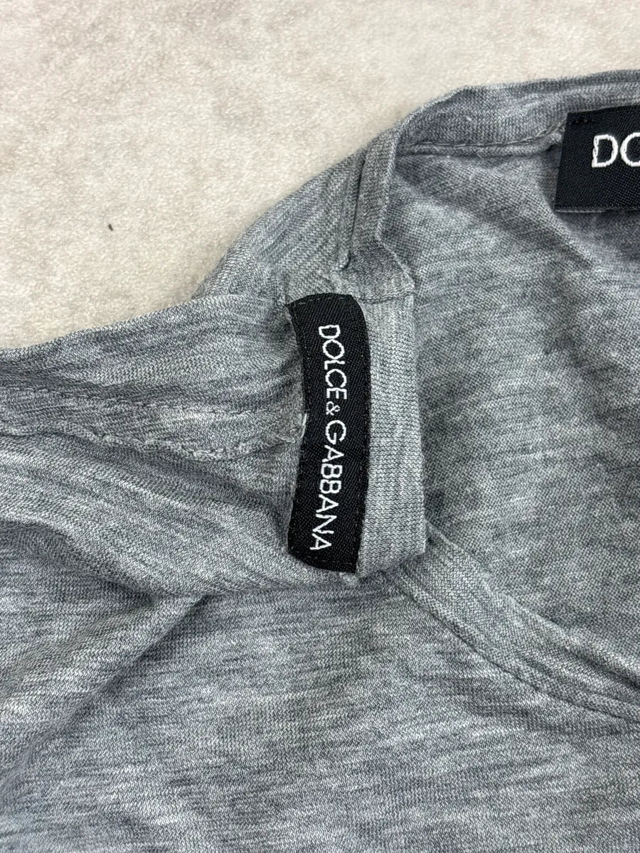 2000s Dolce & Gabbana Grey Madonna Like a Virgin T-Shirt yVJIAWoJ 7