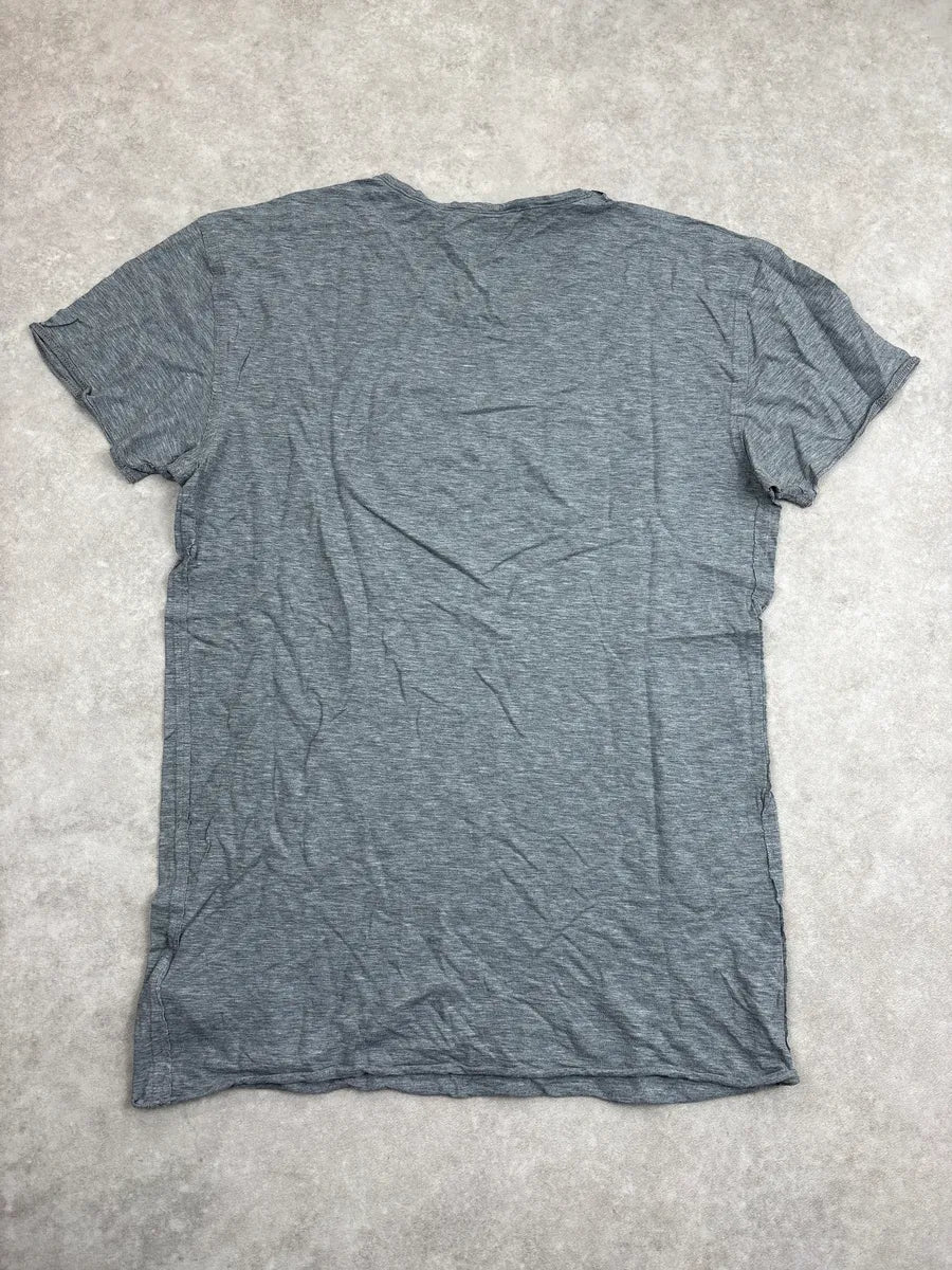 2000s Dolce & Gabbana Grey Madonna Like a Virgin T-Shirt yVJIAWoJ 5